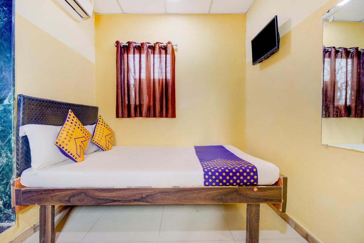 Oyo 70661 Hotel Al Makkah Managed By Hotel Paris - Mumbai — Photos 3